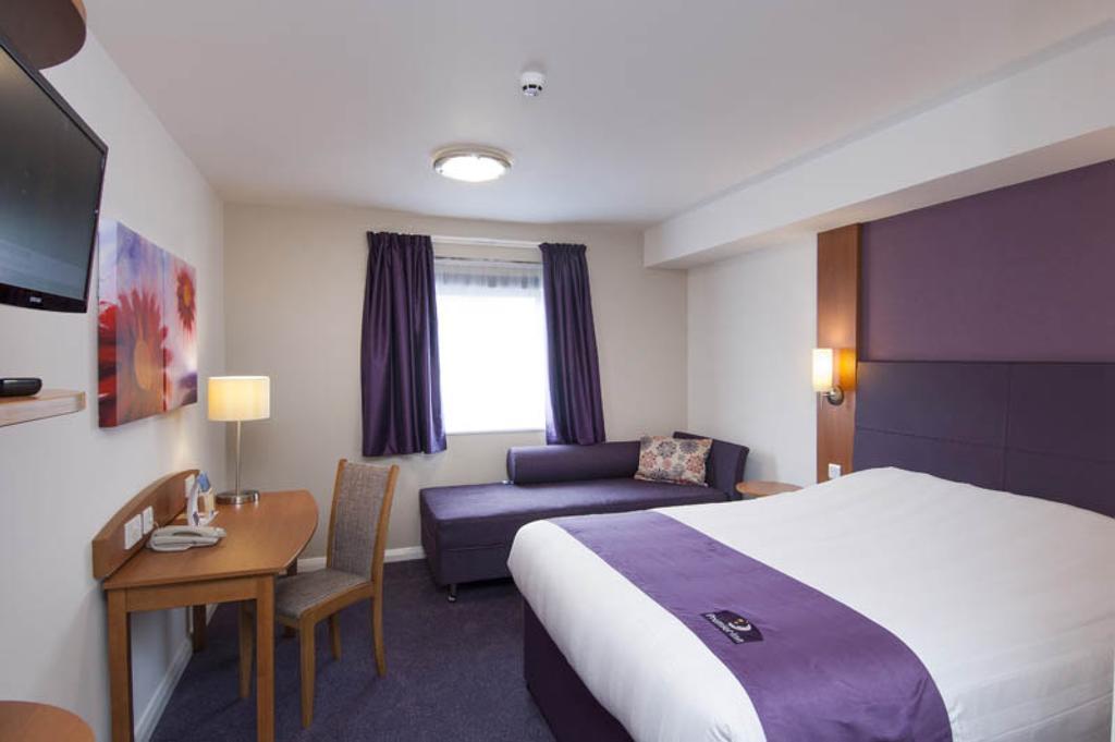 Premier Inn Kidderminster Exterior foto